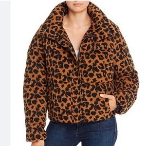 Paula Puffer Jacket in Chocolat Leopard
Apparis
